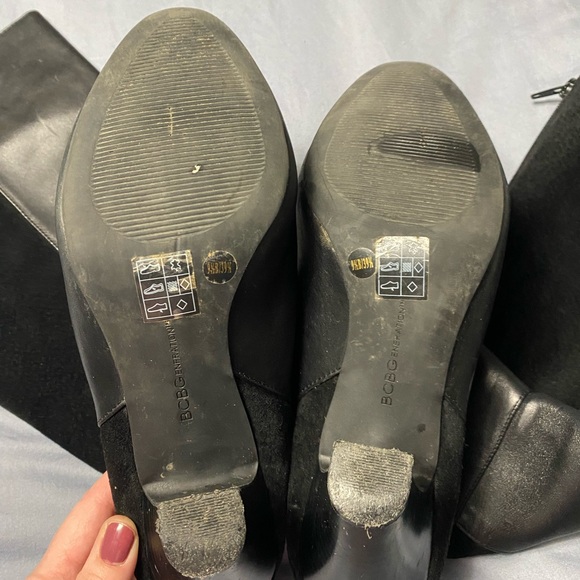 Women's BCBGMAXAZRIA Black Boots Size 9.5B - Picture 10 of 13